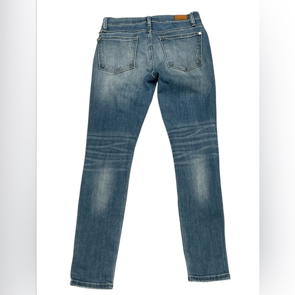 Judy Blue Women’s Skinny Fit Blue Distressed Jeans Size 11/30 - Picture 5 of 6